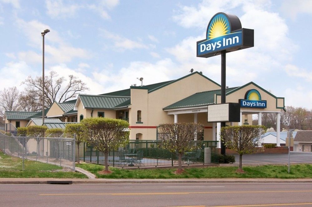 Days Inn By Wyndham Lexington Bagian luar foto